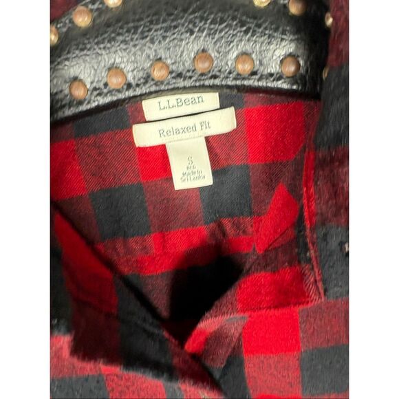 L.L Bean relaxed fit button down flannel size S - Picture 5 of 5